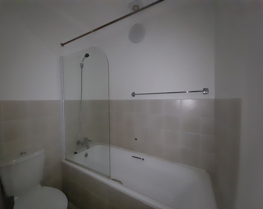 8 Bedroom Property for Sale in Uitzicht Western Cape